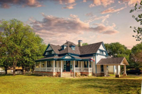 Blue Heron Bed and Breakfast on Lake Granbury